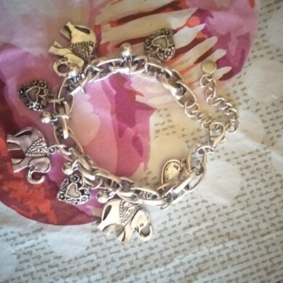 Silver Tone Boho Elephent Bracelet Bohemian Charm - Picture 3 of 3